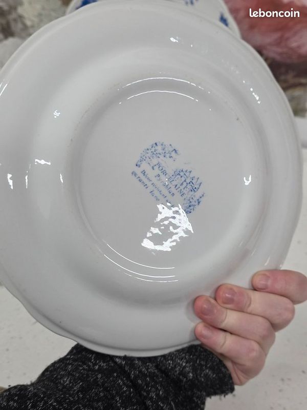 Assiette plates Porcelaine PYROBLAN, BP, décor bleu | Puces Privées