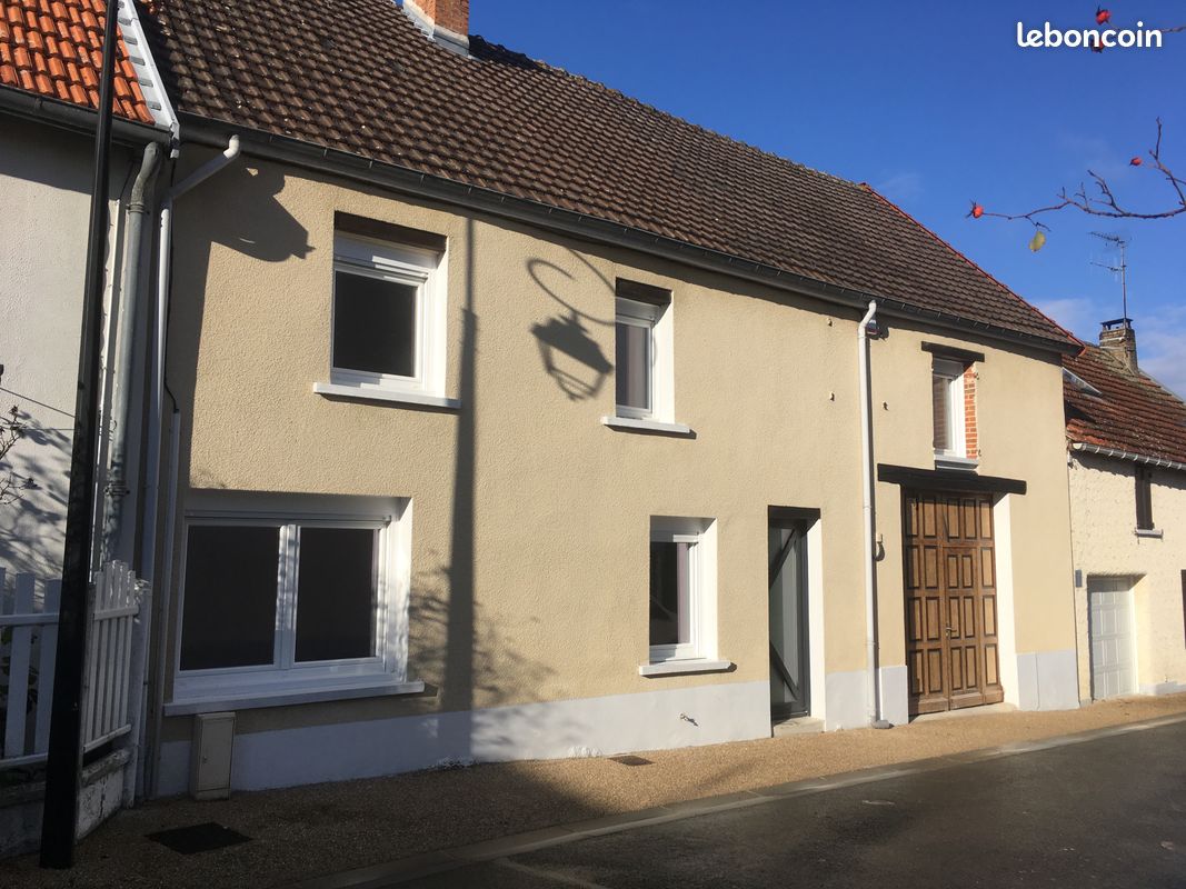 Maison 6 pièces 150 m² · à Sermiers · 150 m² · 1 100 €/mois