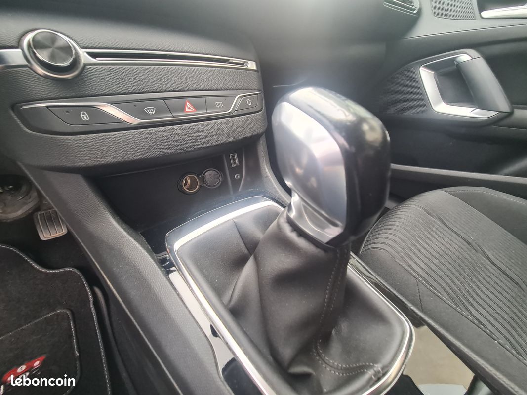 PEUGEOT 308 Affaire 1.6 BLUEHDi 100ch S&S PREMIUM PACK 2 PLACES BVM5 (image 20)