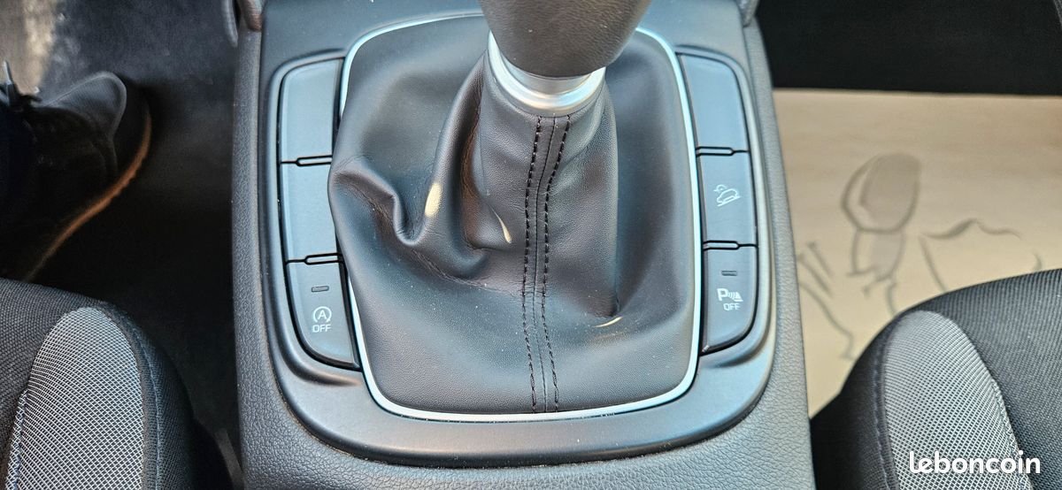 Hyundai Kona 1.0 T-GDI 120ch Intuitive (image 8)