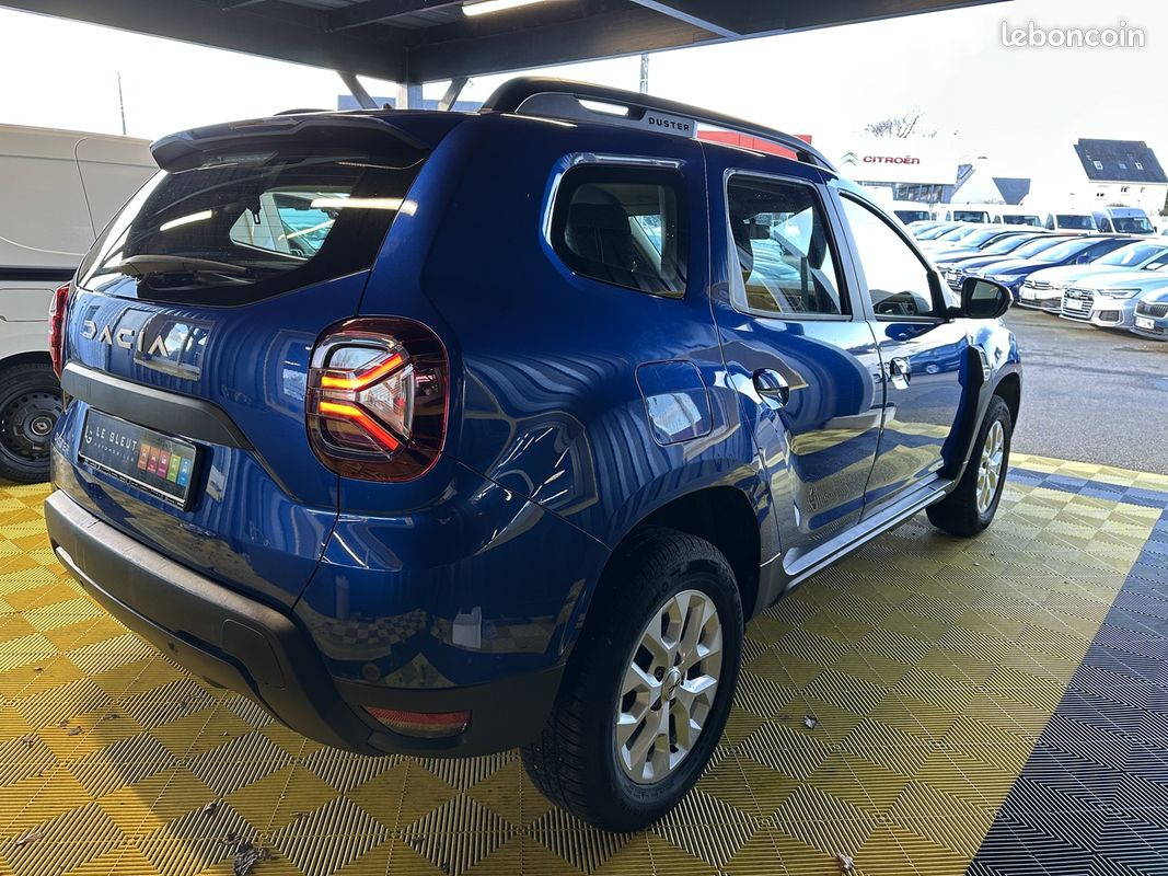 Dacia DUSTER 1.5 BLUE DCI 115CH EXPRESSION 4X2 (image 4)