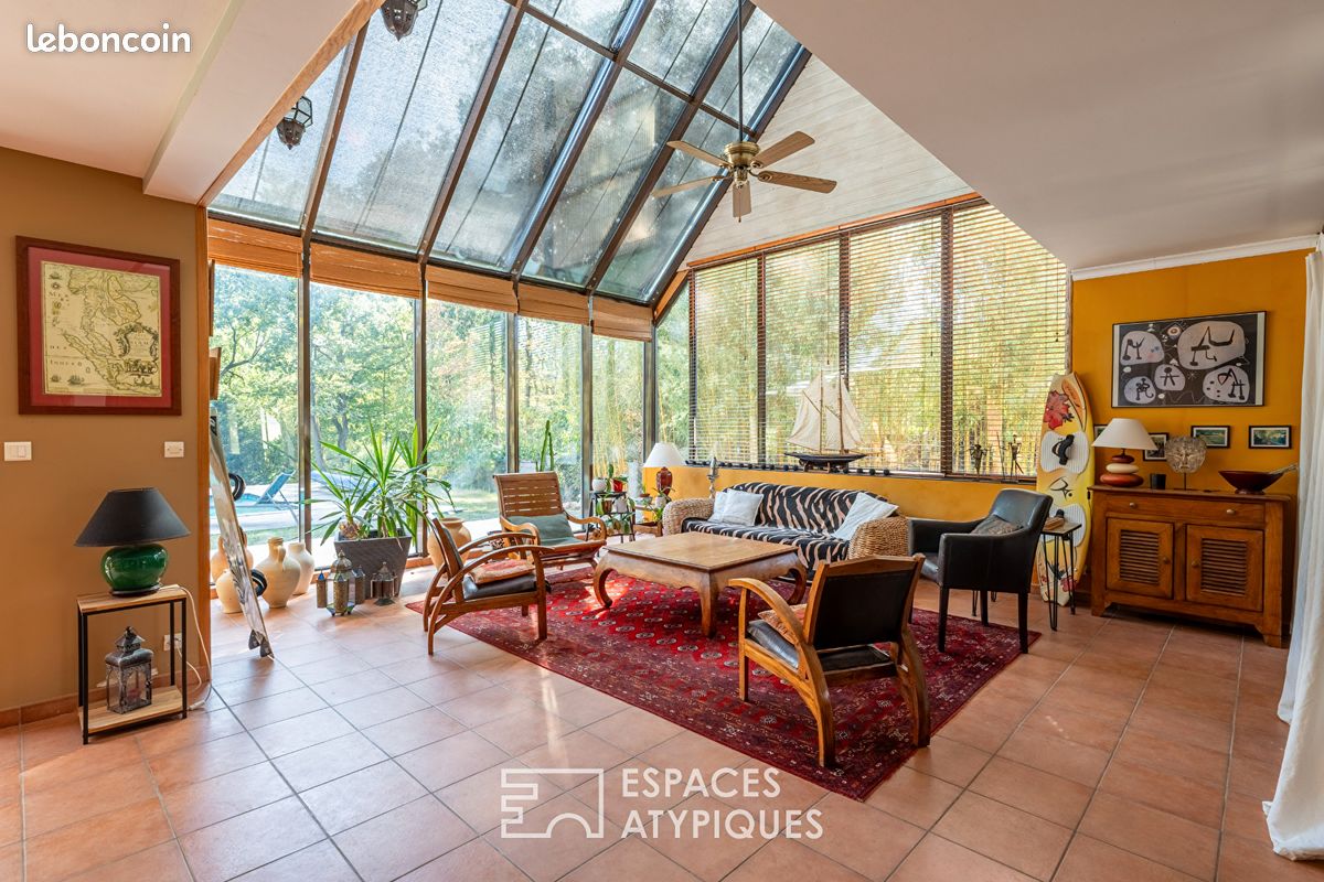 Maison 10 pièces 267 m² · à Esvres · 267 m² · 799 000 €