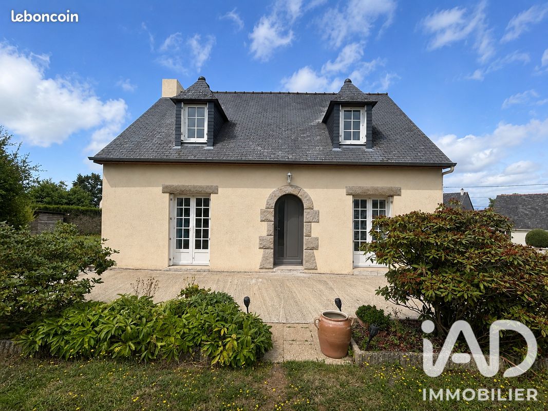 Maison 5 pièces 94 m² · à Lanvallay · 94 m² · 238 900 €