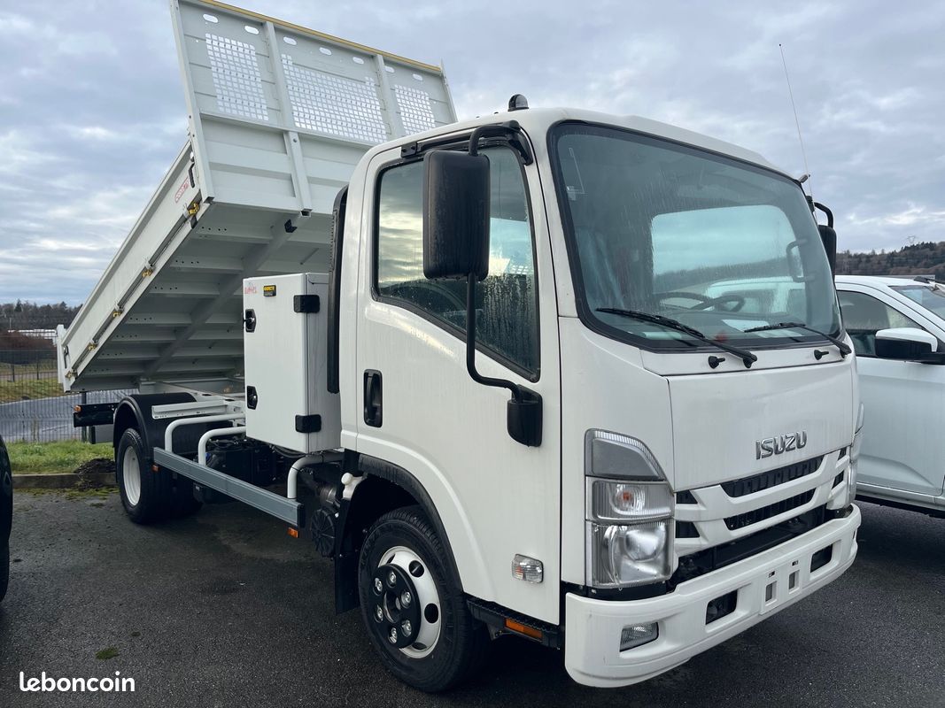 ISUZU M27 Cabine Large 3L 150cv BVA Benne coffre Neuf (image 1)