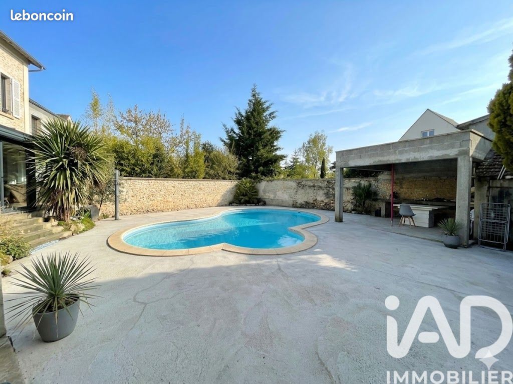 Maison 7 pièces 192 m² · à Mézières-sur-Seine · 192 m² · 400 000 €