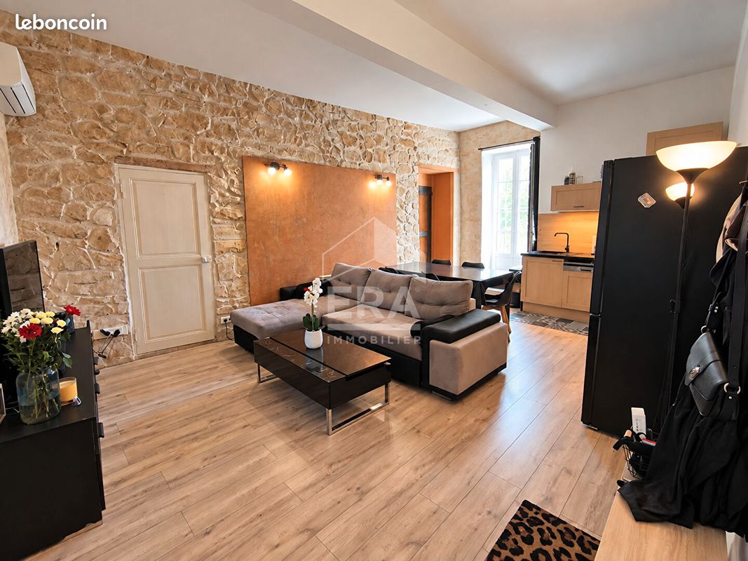 Appartement 5 pièces 83 m² · à Mazan · 83 m² · 150 000 €