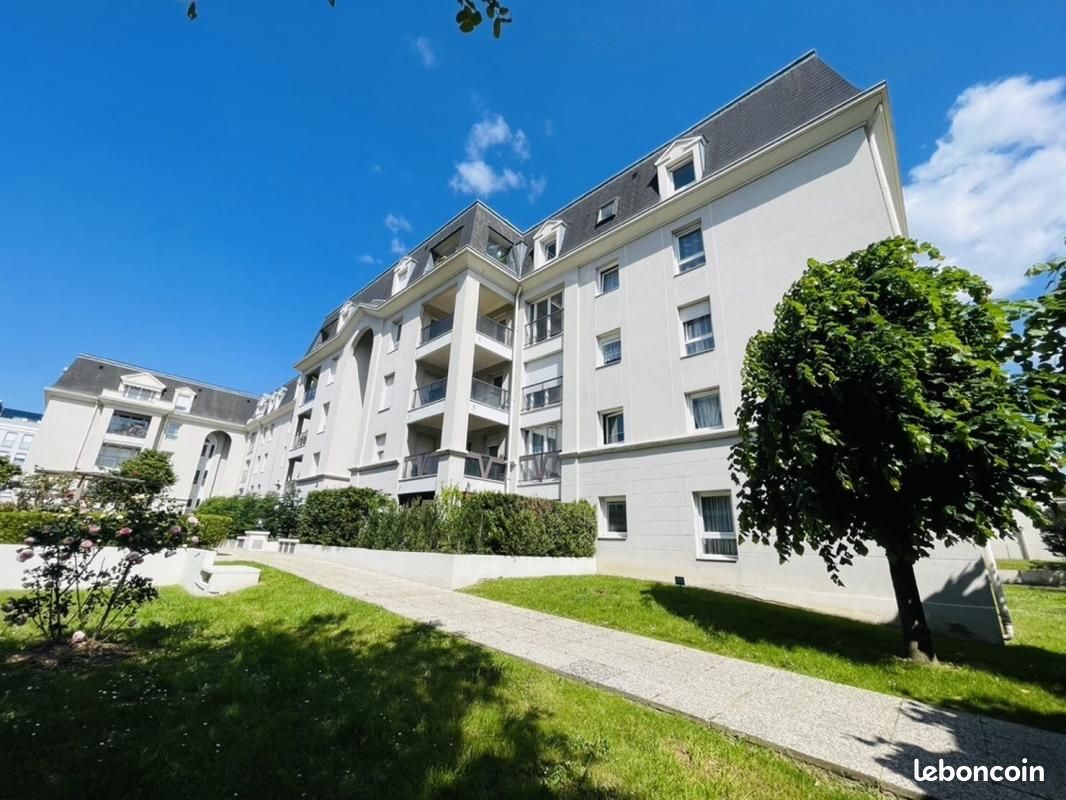 Appartement 5 pièces 100 m² · à Livry-Gargan · 100 m² · 285 000 €