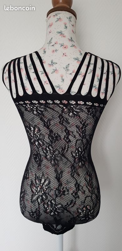 Mini Robe Résille Florale Leg Avenue Taille Unique S/M/L (36-40) (image 3)