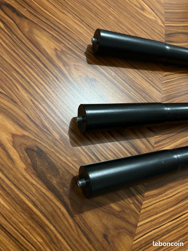 Table IKEA (image 3)