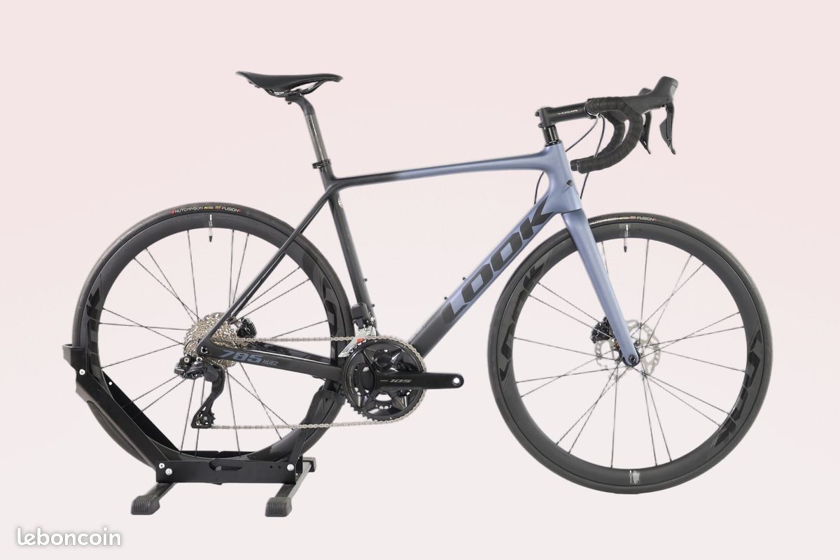 LOOK 785 Huez Disc 2023 Taille M - Vélo Route Musculaire | Disponible à la location (image 1)