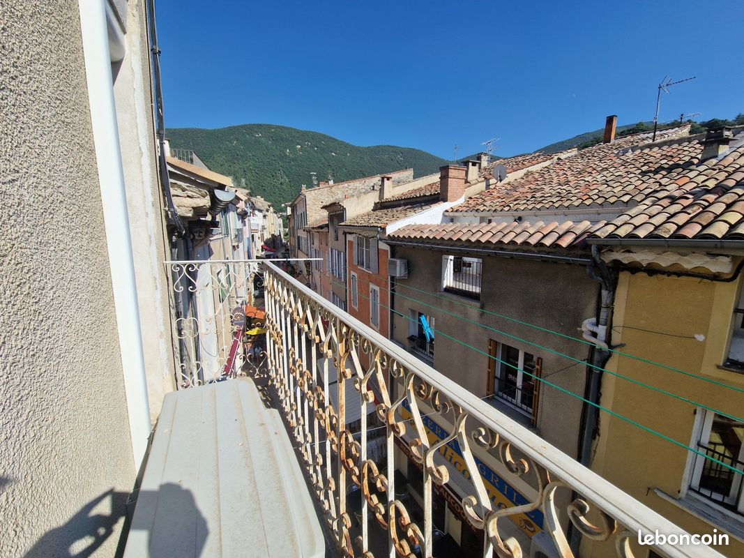 Appartement 3 pièces 68 m² · à Nyons · 68 m² · 115 000 €