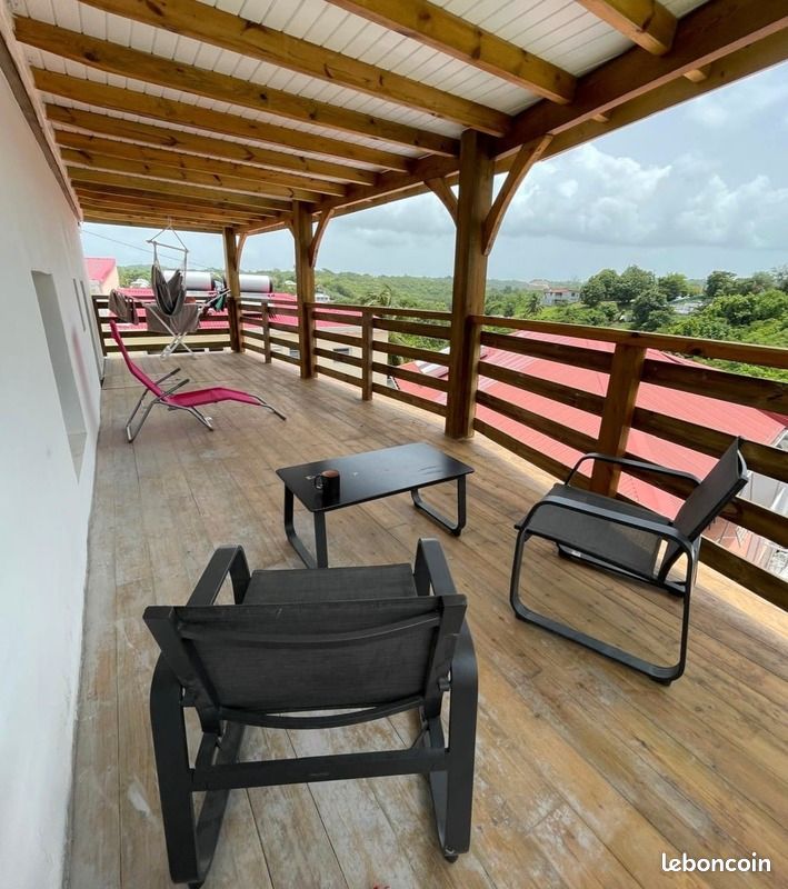 Maison 4 pièces 83 m² · à Le Gosier · 83 m² · 365 000 €