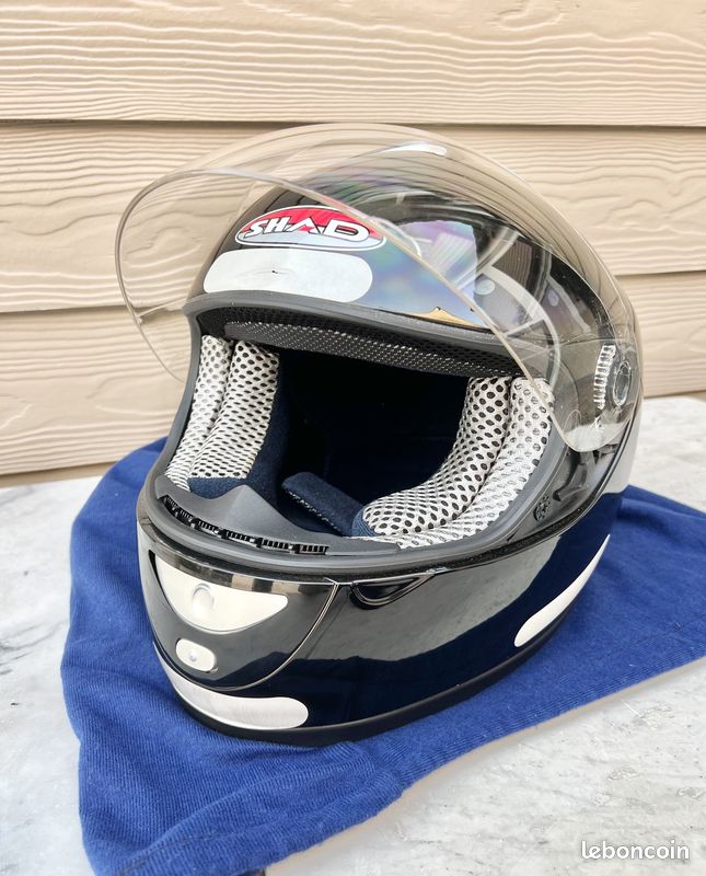 NEUF Casque moto SHAD (taille XS 53-54) (image 1)