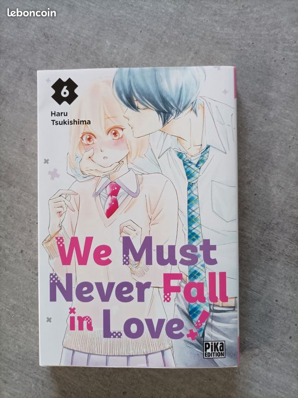 Manga We Must Never Fall in Love Tome 6 en très bon état (image 1)