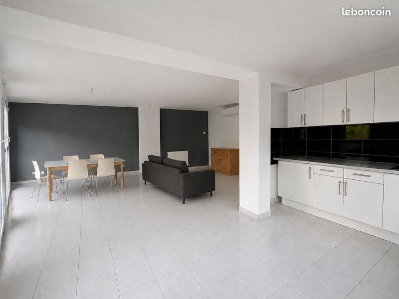 Maison 3 pièces 88 m² · à Lanester · 88 m² · 1 097 €/mois