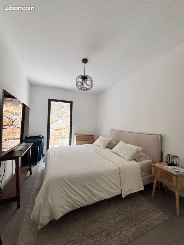 Appartement 3 pièces 72 m² · à Aix-en-Provence · 72 m² · 1 800 €