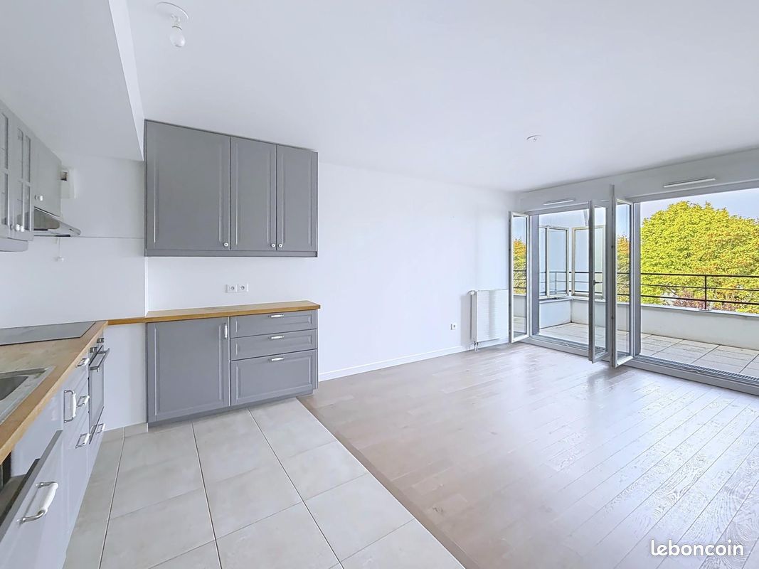 Appartement 3 pièces 55 m² · à Saint-Cyr-l'École · 55 m² · 329 000 €