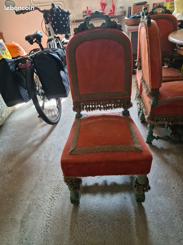 Chaises (image 1)