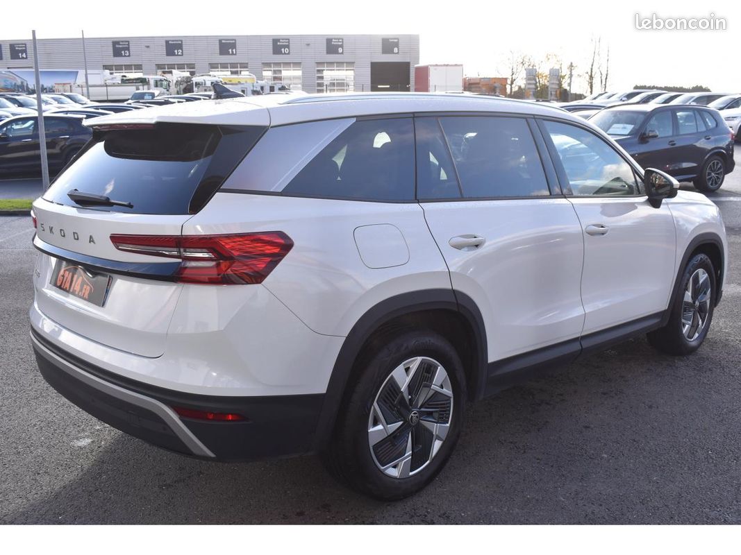 SKODA KODIAQ 2.0 TDI 150 ch SCR DSG7 7pl Selection (image 2)