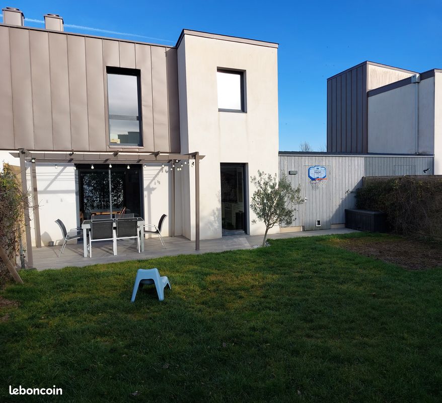 Maison 5 pièces 81 m² · à Couëron · 81 m² · 299 900 €