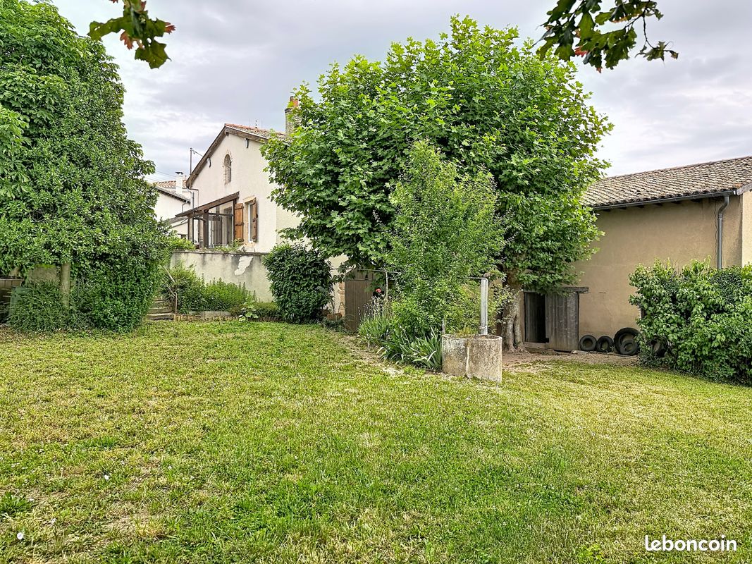 Maison 5 pièces 84 m² · à Chénas · 84 m² · 199 000 €