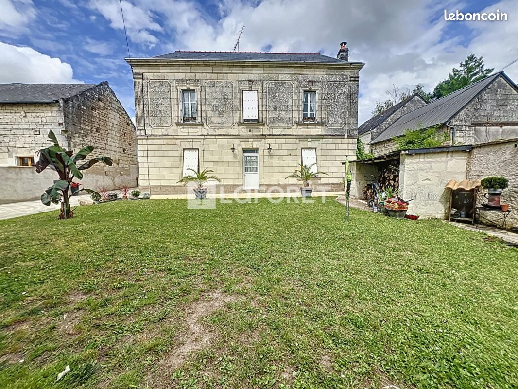 Maison 5 pièces 155 m² · à Saint-Just-sur-Dive · 155 m² · 279 900 €