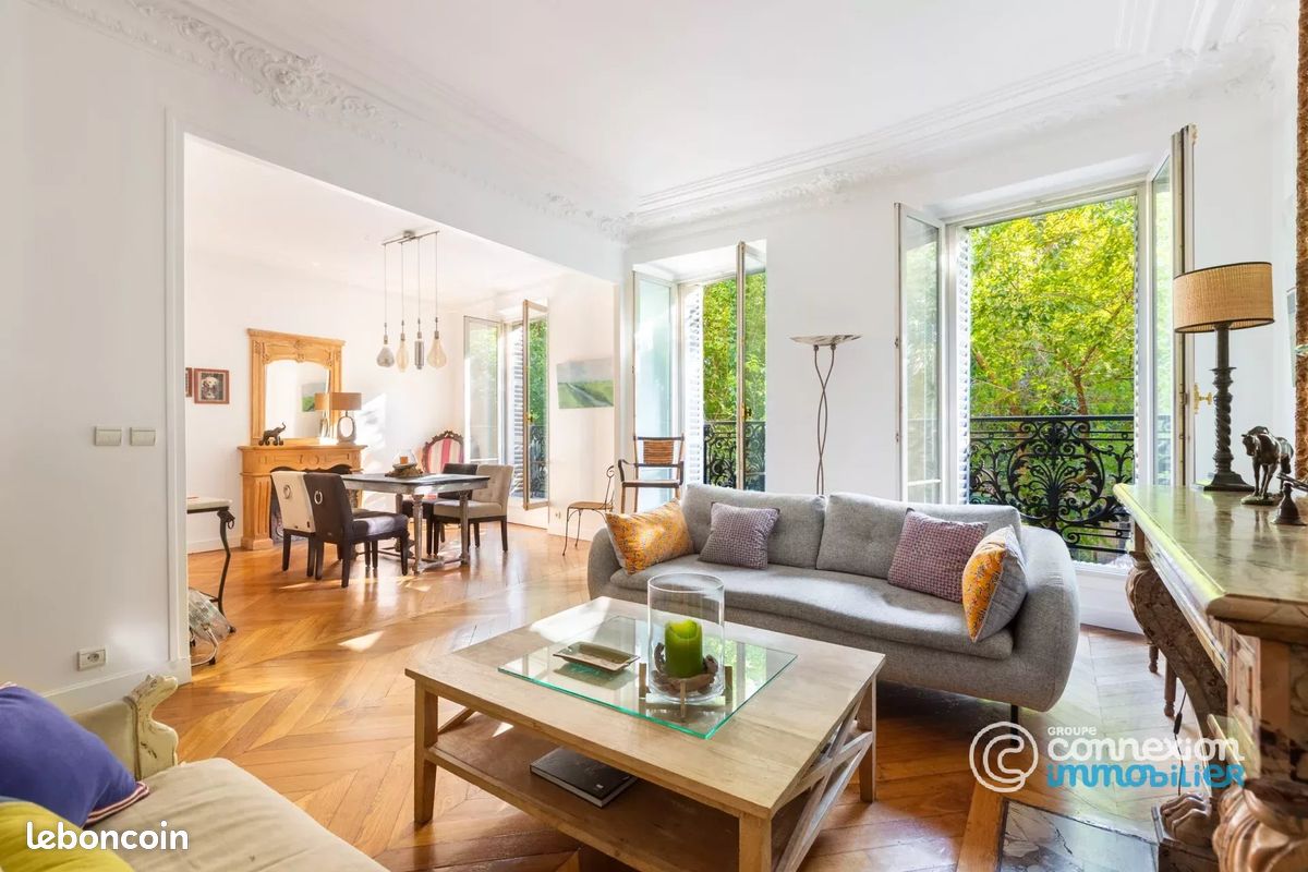 Appartement 5 pièces 122 m² · à Paris · 122 m² · 1 350 000 €