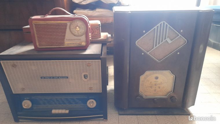 Tourne-disque Avec Radio La Voix De Son Maître – Radiola A1320 – Années 60/70