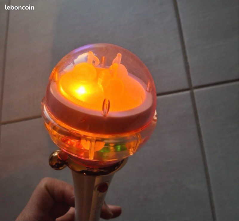 Baguette Sceptre Ojomajo Lumineuse Et Musicale - Magical Doremi - Bandai 2002 (occasion)