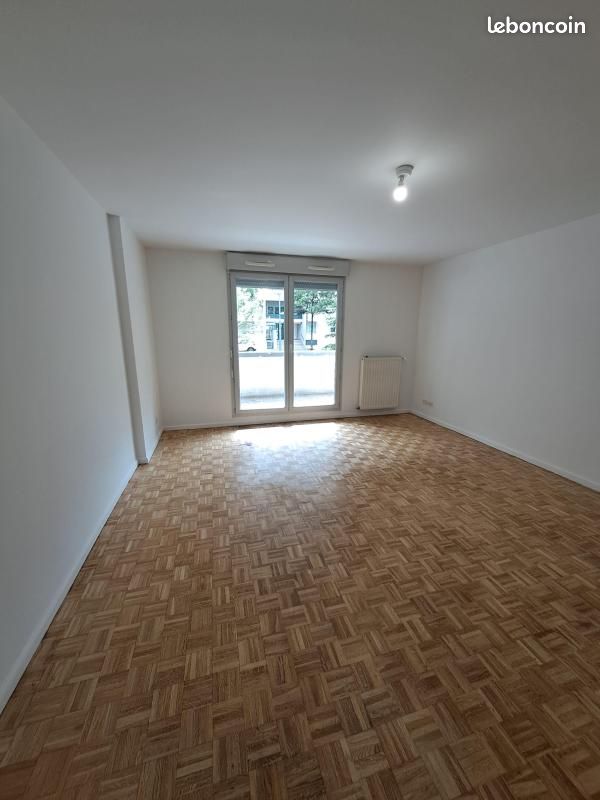 Appartement 4 pièces 82 m² · à Lyon · 82 m² · 1 130 €/mois
