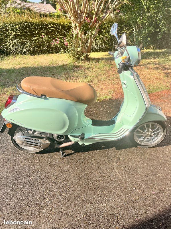 Vespa primavera 4t 50cc (image 2)