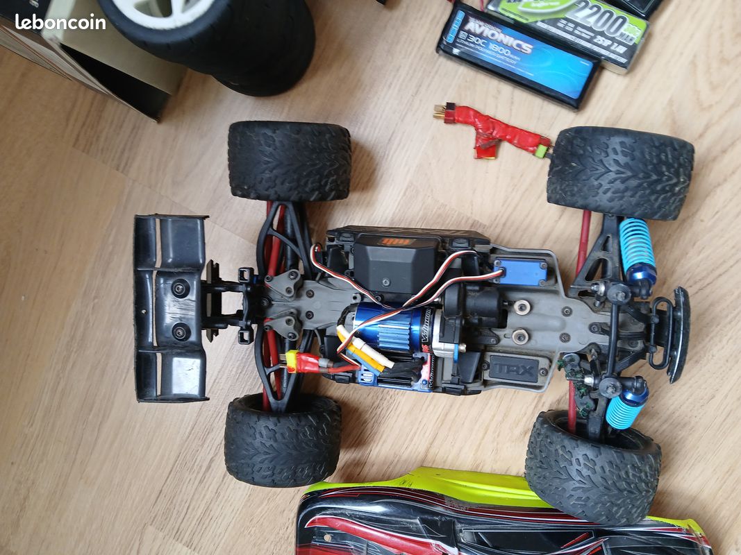 Infernal ST 1/8 thermique ET TRAXXAS TRX 1 /10 electricque (image 3)