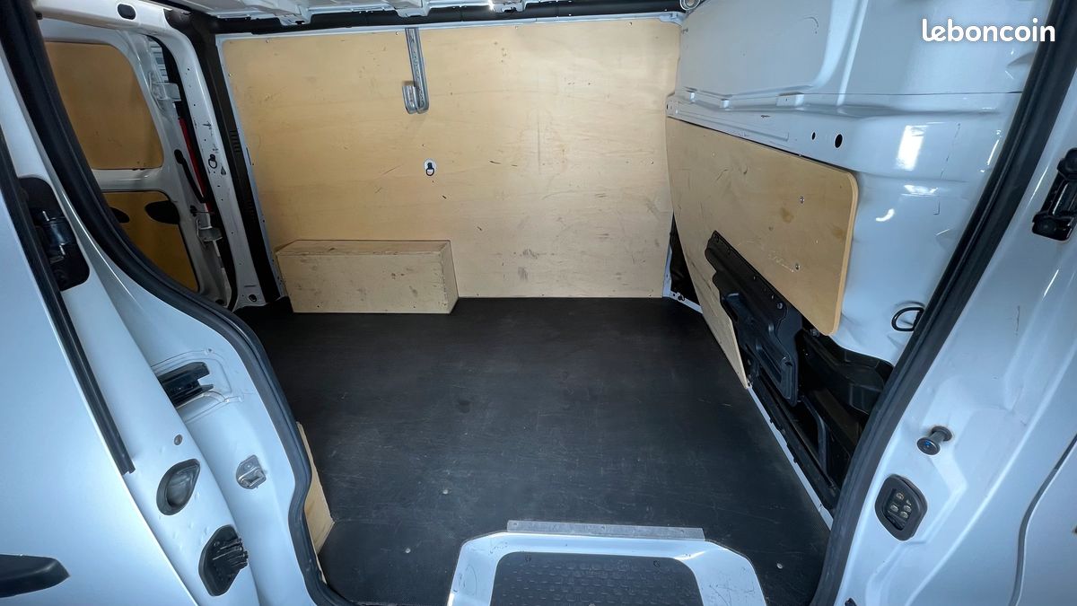 RENAULT TRAFIC L1H1 1000KG DCI 95ch GRAND CONFORT (GALERIE) PRIX HT (image 4)