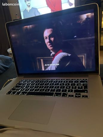 MacBook Pro 15" 2012 I7 8Go RAM 256Go SSD - Pour Pièces / HS (ne Démarre Pas)