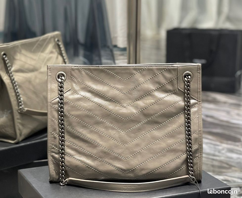 Sac cabas Yves Saint Laurent (image 9)