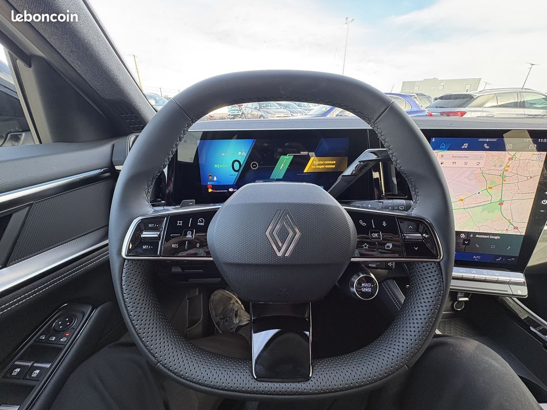 Renault AUSTRAL 1.2 E-TECH FULL HYBRID 200CH TECHNO - 25 (image 16)