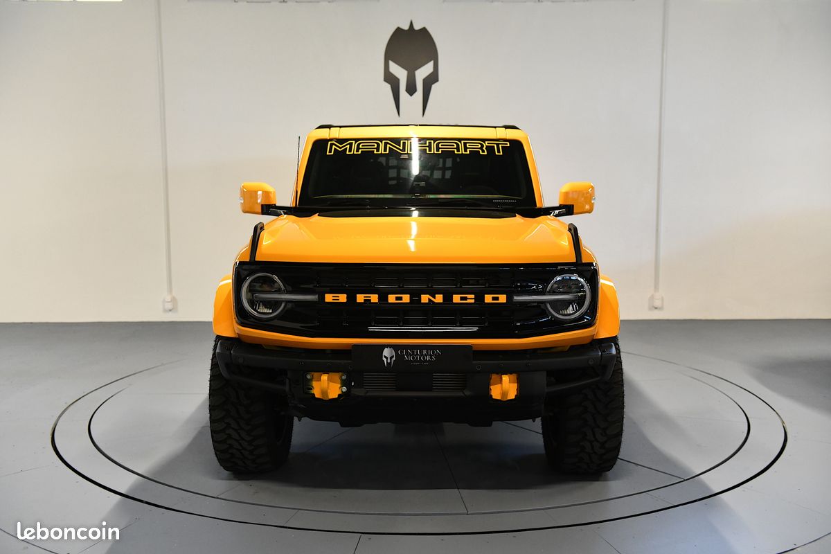 Ford branco Manhart 1/10 (image 2)