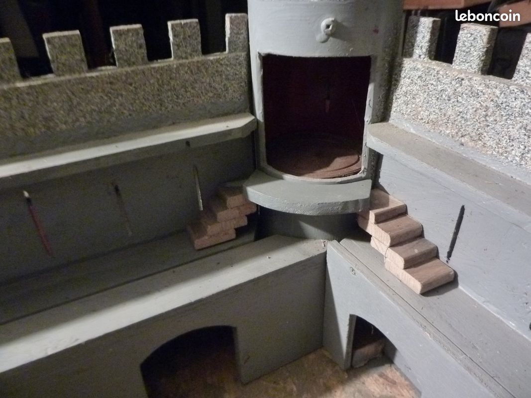 Château fort fabrication artisanale (image 7)