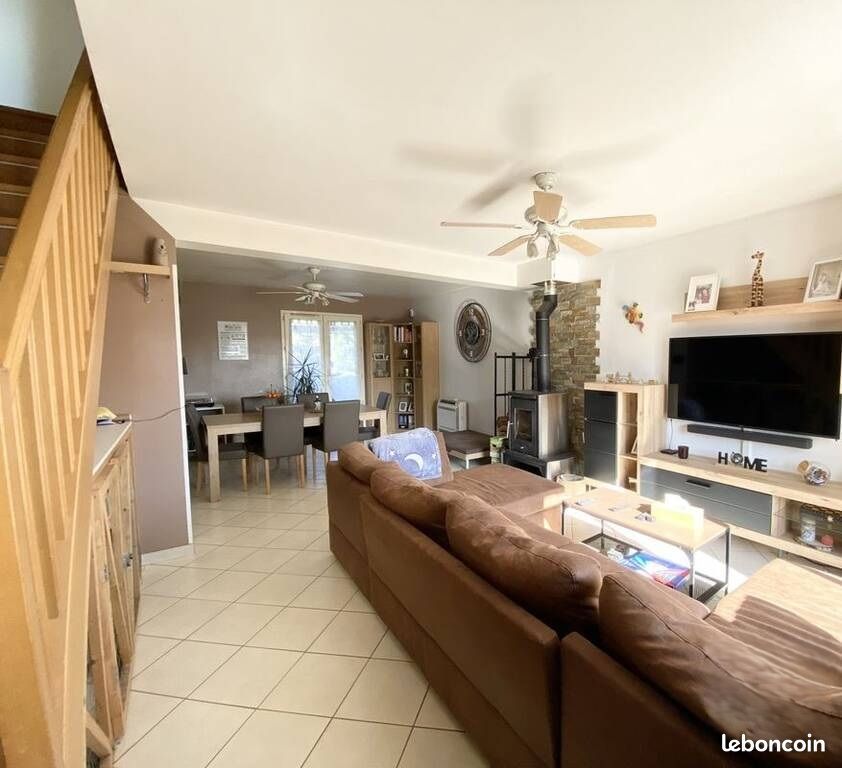 Maison 6 pièces 95 m² · à Saint-Fargeau-Ponthierry · 95 m² · 310 000 €