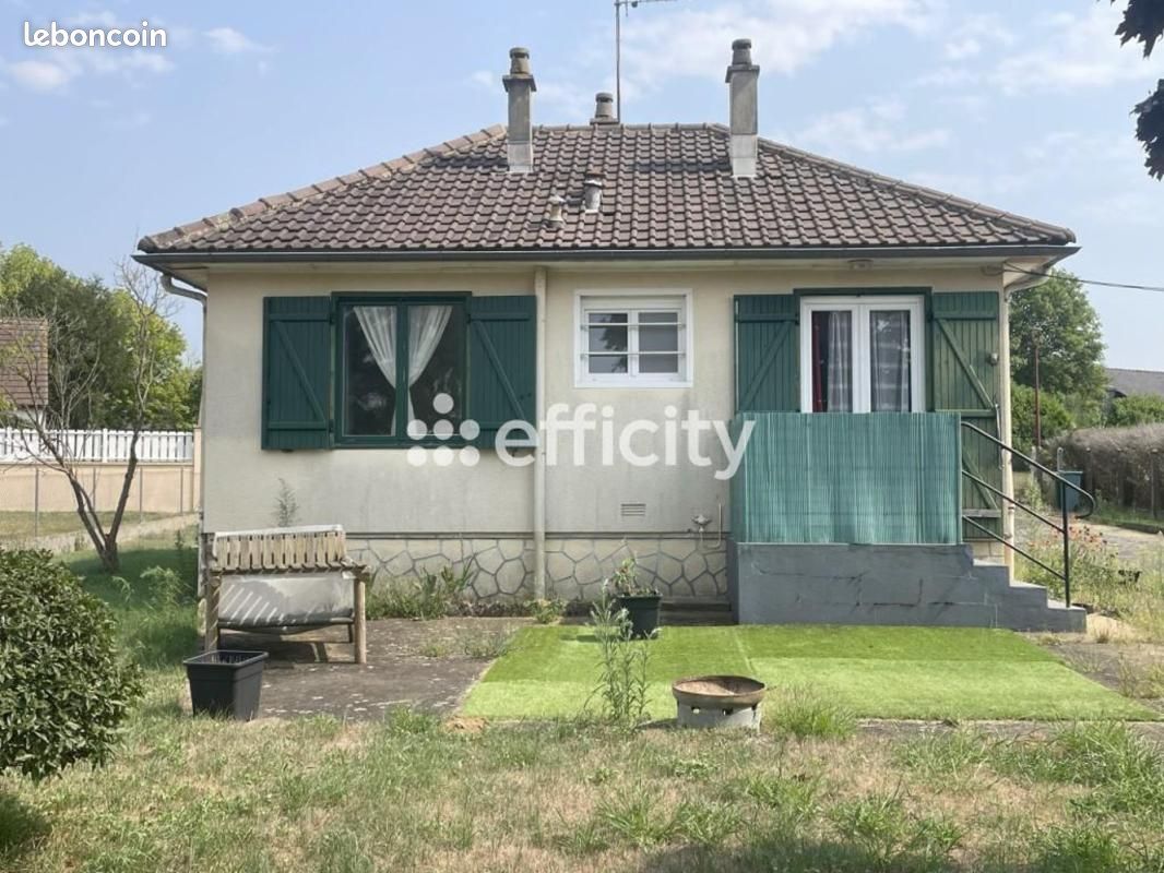 Maison 2 pièces 42 m² · à Lavaré · 42 m² · 76 000 €