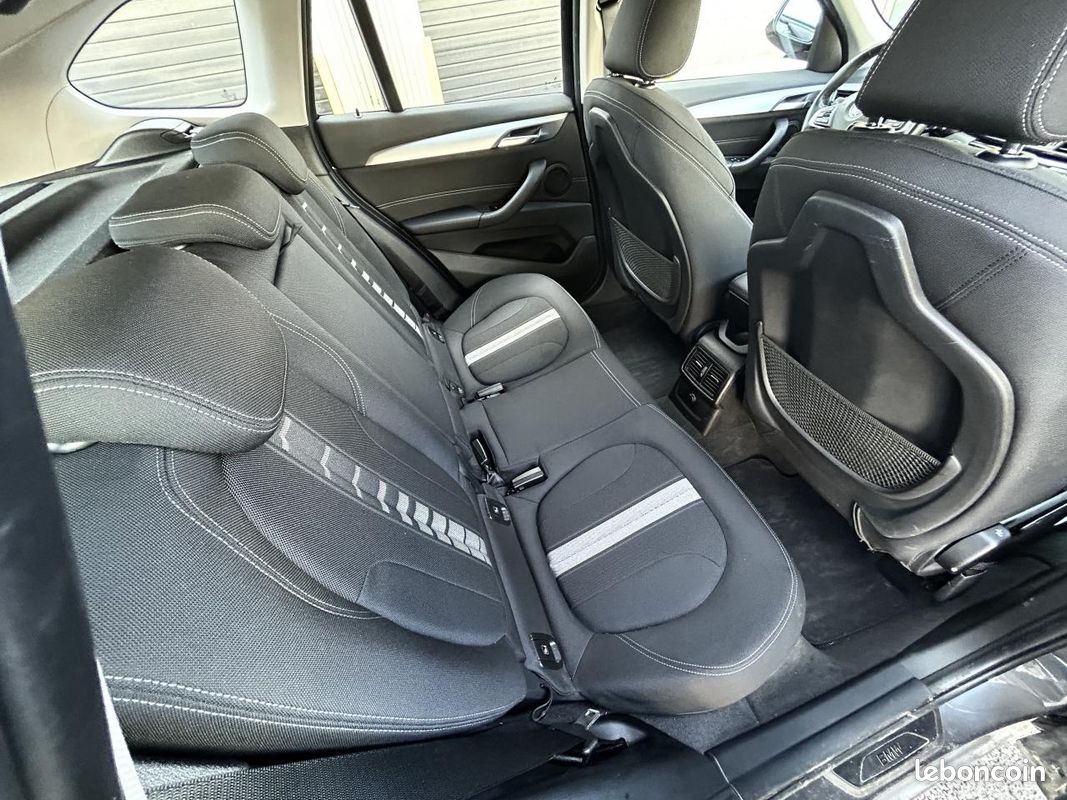 BMW X1 sDrive 18i BVA DKG F48 LOUNGE (image 15)