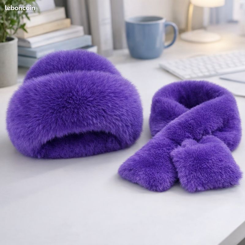 NHTJTHE Ensemble de bonnet et écharpe pour femme, gants antidérapants et tactiles, écharpe chaude et douillette, ensemble d'hiver 3 en 1, chapeau, écharpe, gants (blanc NHTJTHE Ensemble de bonnet et écharpe pour femme, gants antidérapants et tactiles, écharpe chaude et douillette, ensemble d'hiver 3 en 1, chapeau, écharpe, gants (blanc