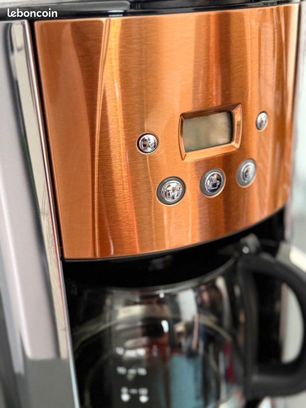 Cafetière Russel Hobbs cuivrée (image 3)
