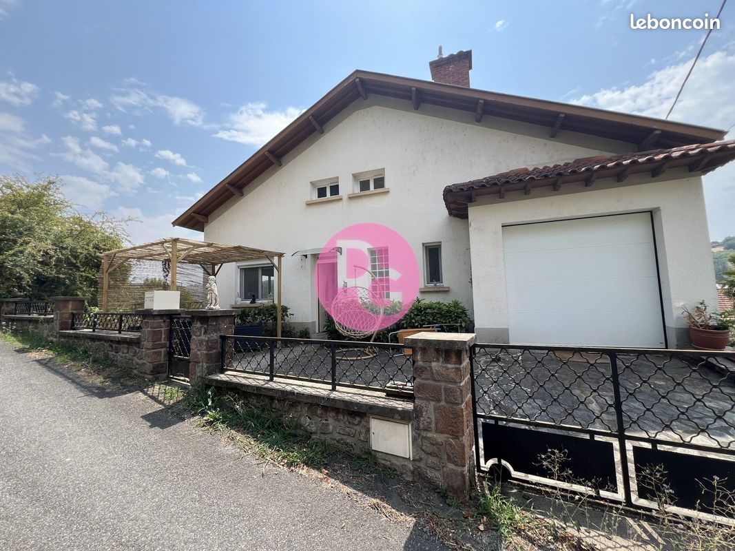 Maison 5 pièces 183 m² · à Decazeville · 183 m² · 171 200 €