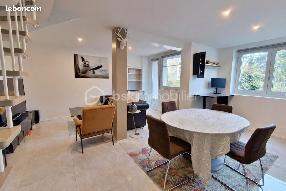 Appartement 4 pièces 80 m² · à Versailles · 80 m² · 425 000 €