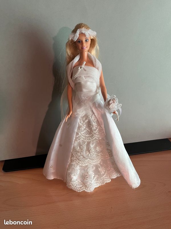 Blushing Orchid Bride Barbie Doll Wedding Flower Collection No Doll Stand