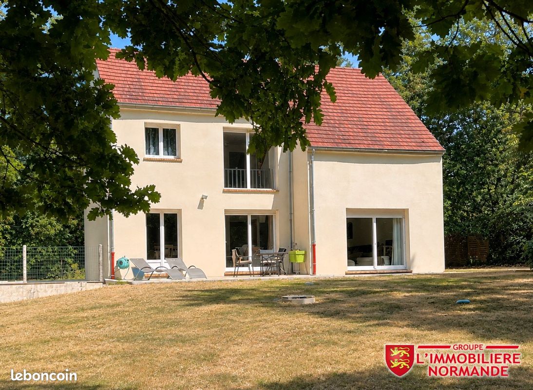 Maison 7 pièces 130 m² · à Houlbec-Cocherel · 130 m² · 369 000 €