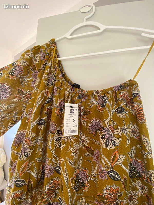 Etam robe longue flore Vêtements