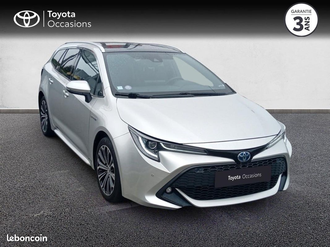 Toyota Corolla Touring Spt 184h Design MY21 (image 19)