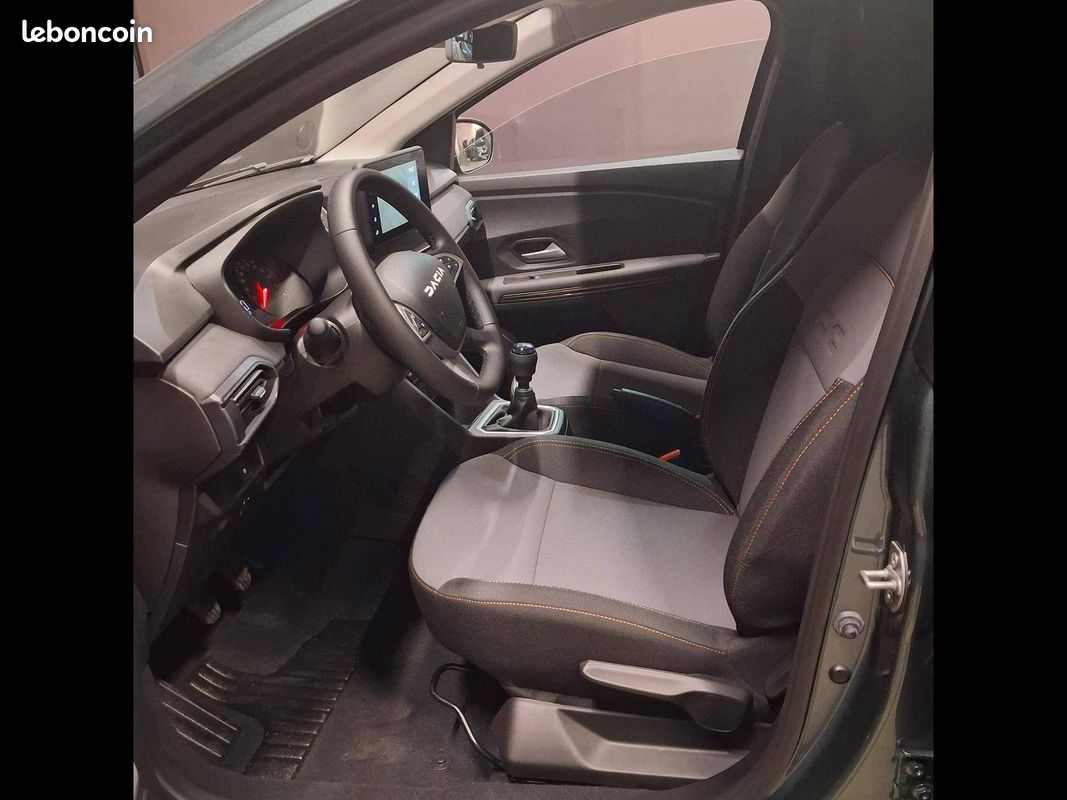 DACIA Sandero TCe 90 GSR2 Stepway Extreme (image 13)